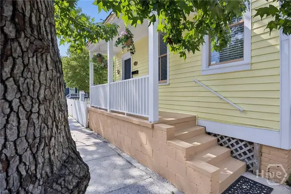 122 W 31St ST, Savannah, GA 31401