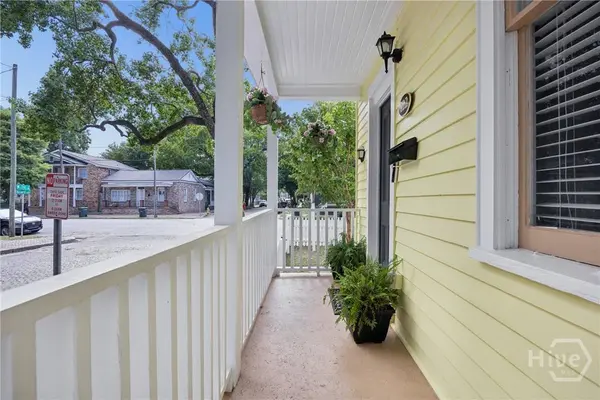 122 W 31St ST, Savannah, GA 31401