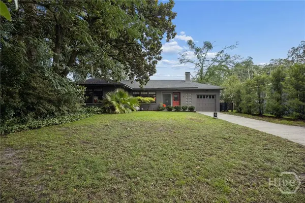 5 E 52nd ST, Savannah, GA 31405
