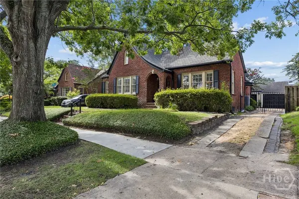 427 E 52nd ST, Savannah, GA 31405