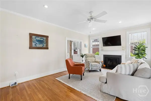 315 E 54th ST, Savannah, GA 31405