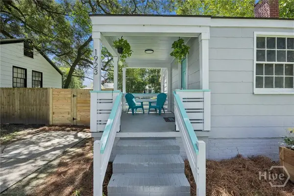 1923 Utah ST, Savannah, GA 31404
