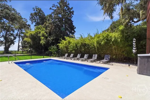 27 Morningside DR, Savannah, GA 31410