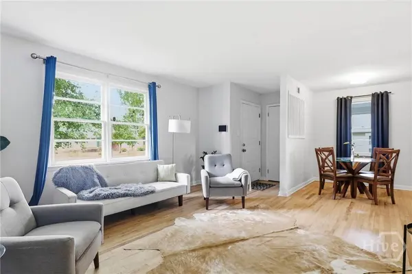 1306 E 70 ST, Savannah, GA 31404