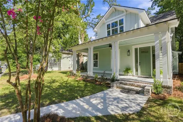 712 E 34th ST, Savannah, GA 31401