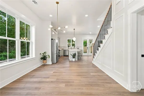 712 E 34th ST, Savannah, GA 31401