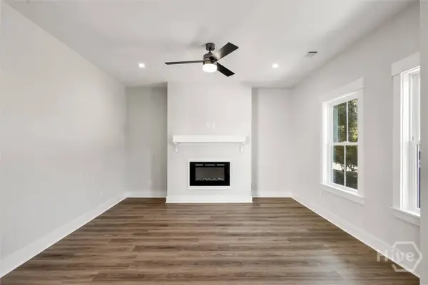 5404 Mildred ST, Savannah, GA 31405