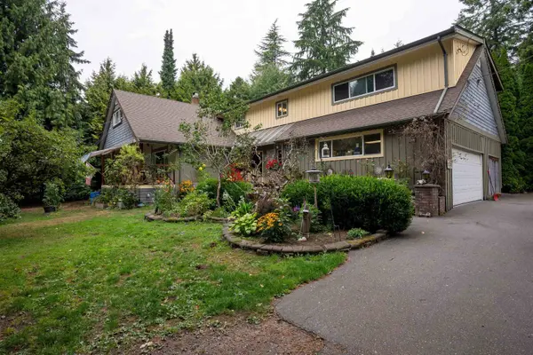 12921 56 AVE, Surrey, BC V3W 2P4