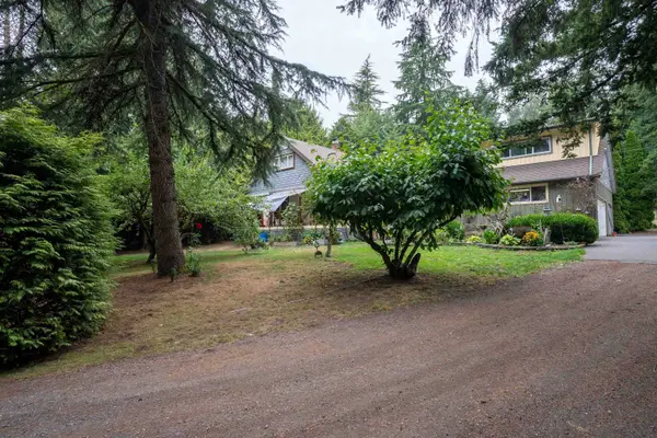 12921 56 AVE, Surrey, BC V3W 2P4