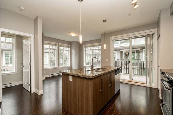 8250 209b ST #27, Langley, BC V2Y 0J7