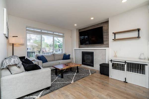 6897 201 ST #15, Langley, BC V2Y 0Z3