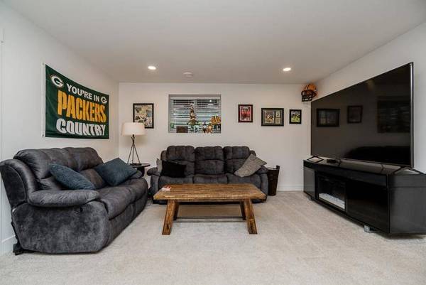 6897 201 ST #15, Langley, BC V2Y 0Z3