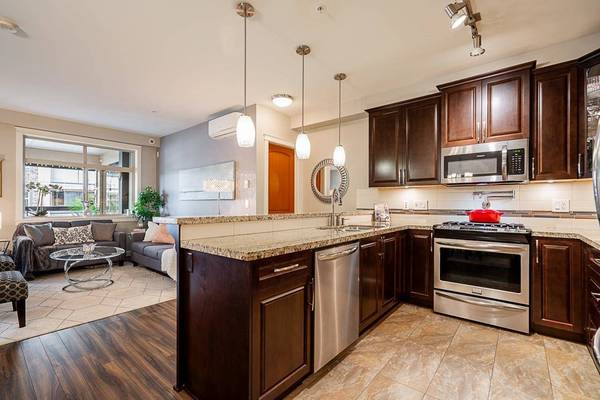 8218 207a ST #B323, Langley, BC V2Y 0Y1