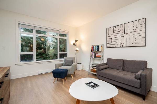 20211 66 AVE #B103, Langley, BC V2Y 0L4