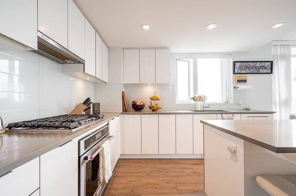 2388 Madison AVE #1601, Burnaby, BC V5C 0K8