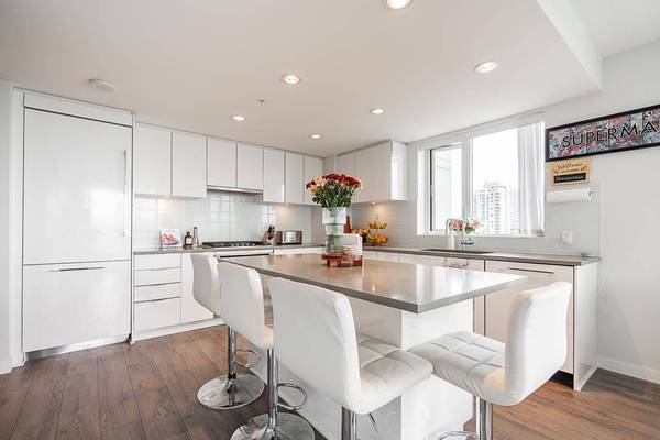 2388 Madison AVE #1601, Burnaby, BC V5C 0K8