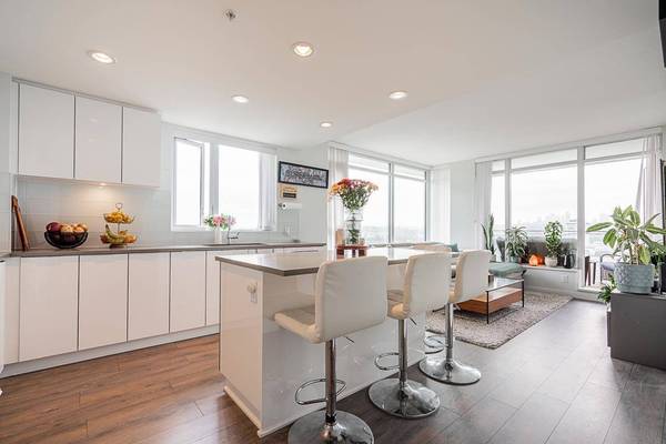 2388 Madison AVE #1601, Burnaby, BC V5C 0K8