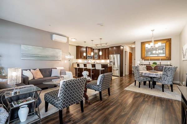 8218 207a ST #B323, Langley, BC V2Y 0Y1