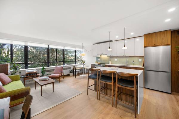 1445 Marpole AVE #320, Vancouver, BC V6H 1S5