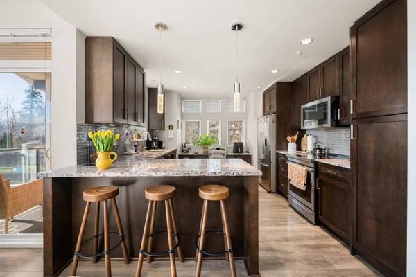 2242 Whatcom RD #217, Abbotsford, BC V3G 0G3