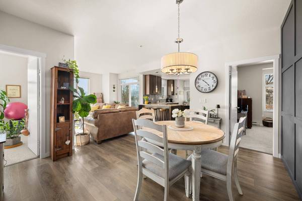 2242 Whatcom RD #217, Abbotsford, BC V3G 0G3