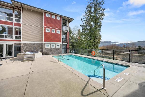 2242 Whatcom RD #217, Abbotsford, BC V3G 0G3