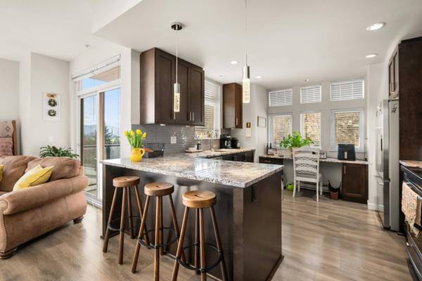 2242 Whatcom RD #217, Abbotsford, BC V3G 0G3