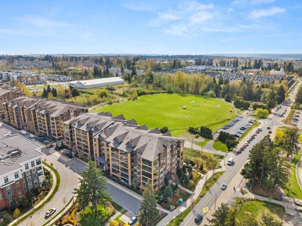 8157 207 ST #327, Langley, BC V2Y 0V3