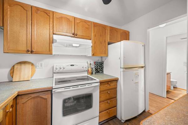 1171 Pipeline RD #207, Coquitlam, BC V3B 4R9