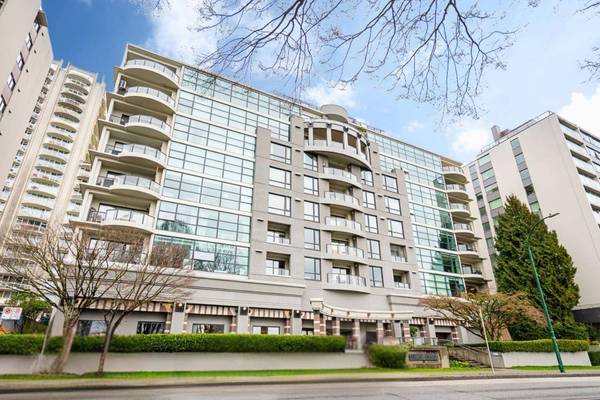 1233 Beach AVE #304, Vancouver, BC V6E 1V4