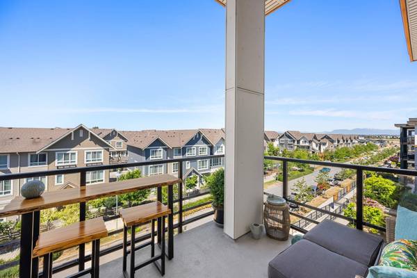 1792 Starling DR #413, Tsawwassen, BC V4M 0E4