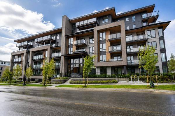 615 Cottonwood AVE #202, Coquitlam, BC V3J 2S5
