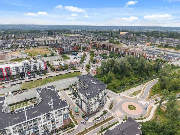 7920 206 ST #401, Langley, BC V2Y 3X1