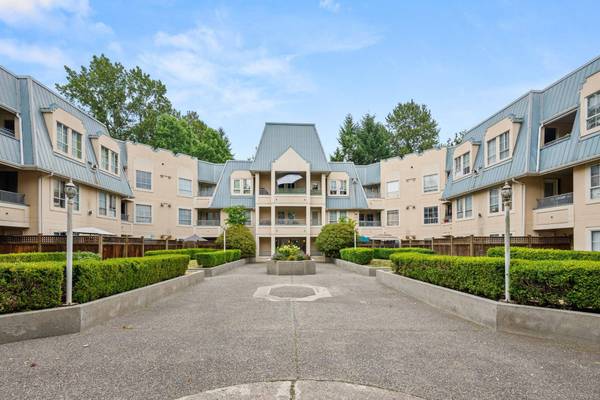 295 Schoolhouse ST #112, Coquitlam, BC V3K 6X5