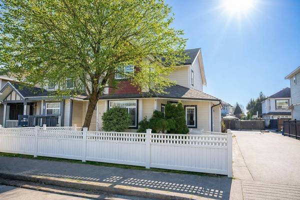 19914 73a AVE, Langley, BC V2Y 3J3
