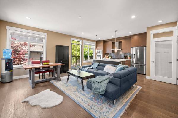 15977 26 AVE #10, Surrey, BC V3Z 2W7
