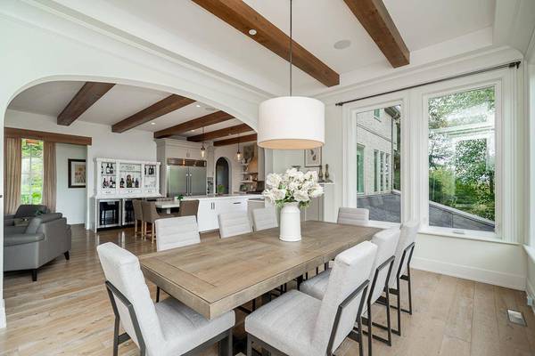 20347 2 AVE, Langley, BC V2Z 0A3