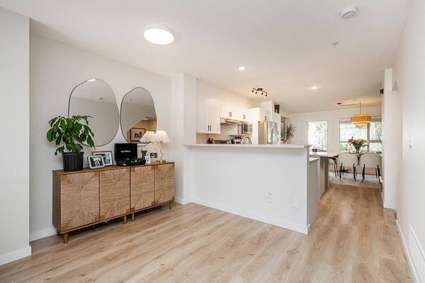 20350 68 AVE #42, Langley, BC V2Y 3A5