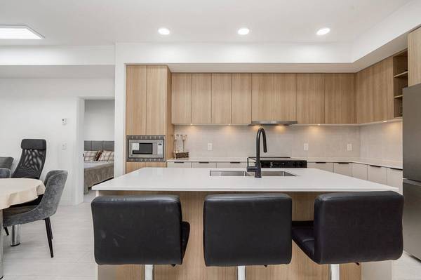 9456 134 ST #221, Surrey, BC V3V 0G8