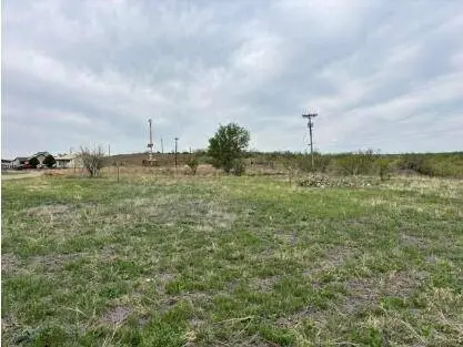 102 PAR AVE, Borger, TX 79007