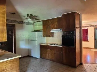 716 collier DR, Spearman, TX 79081