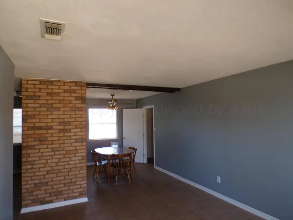 403 N Robey AVE, Fritch, TX 79036