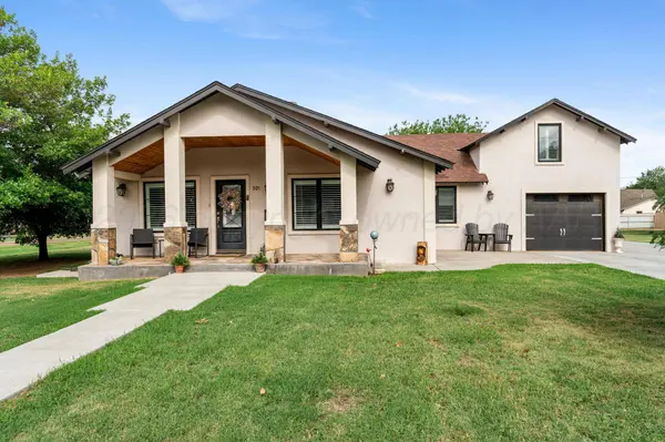 301 SHELTON AVE, Groom, TX 79039