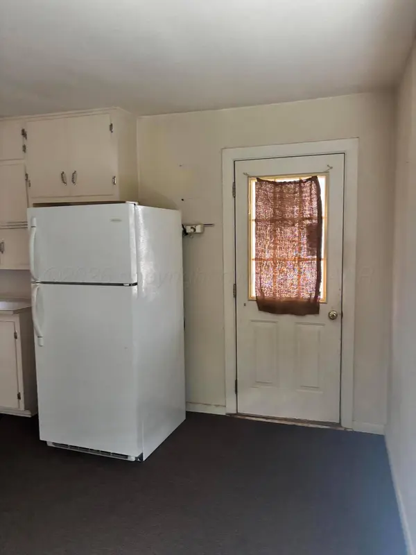 221 Sage LN, Childress, TX 79201