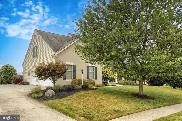 708 WRIGLEY LN, Harrisburg, PA 17112