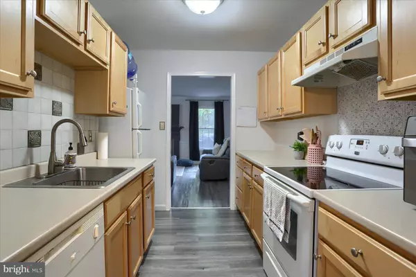 31 FAIRFAX VLG S, Harrisburg, PA 17112