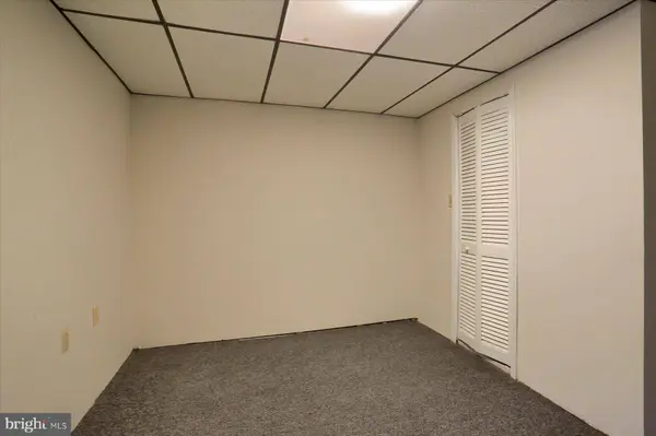 85 FAIRFAX VLG, Harrisburg, PA 17112