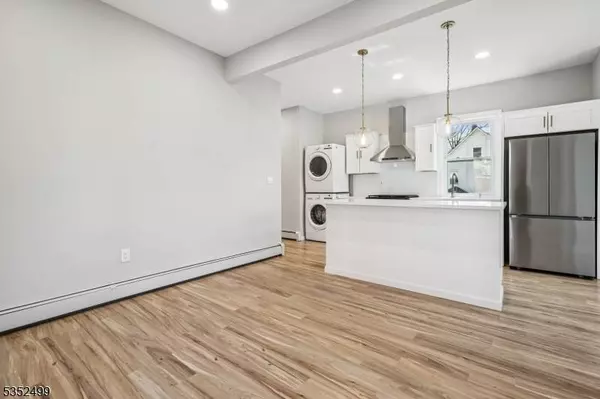 9 Warman St, Montclair Twp., NJ 07042