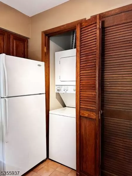 5 Powderhorn Ct #8, Vernon Twp., NJ 07462