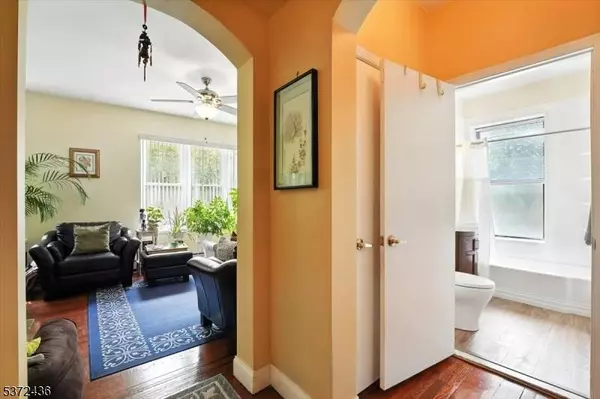 5 Pomona Ave #3C, Newark City, NJ 07112